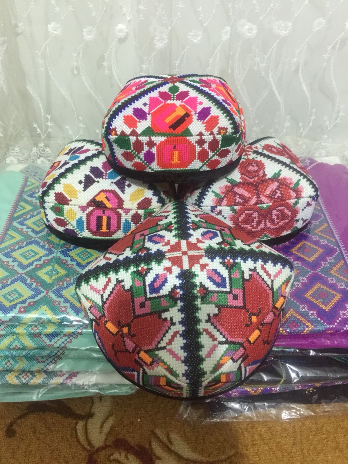 Ayalche Gilem doppa Image